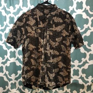 Hawaiian Button Up